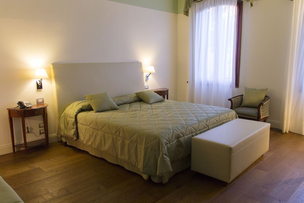 Hotel Sant'Antonin Superior Double Room 3