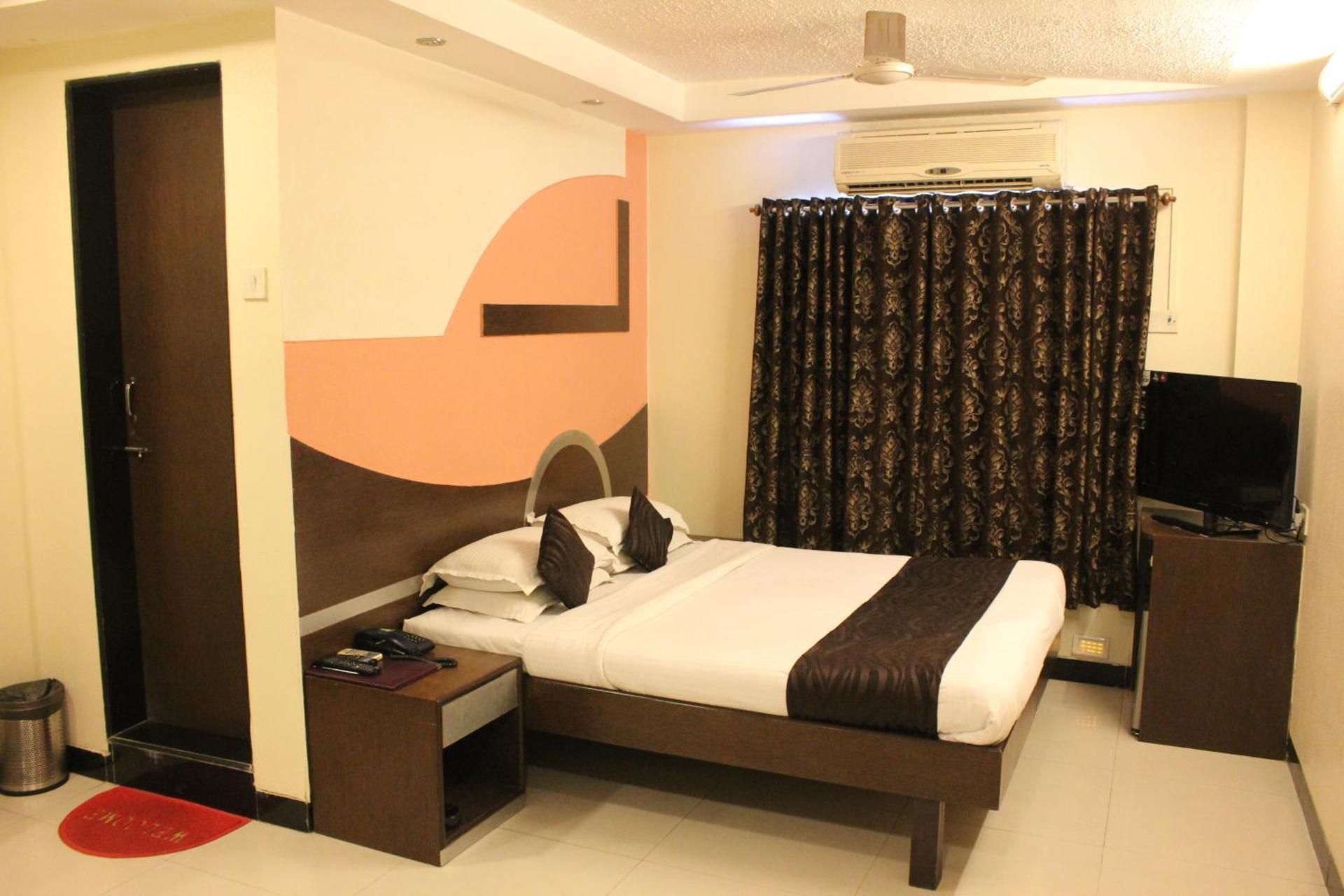 undefined Hotel Fortune Mumbai 5