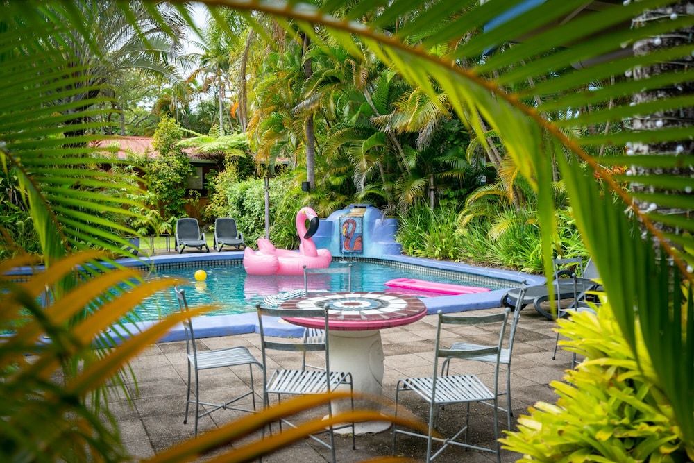 undefined Pink Flamingo Resort 9