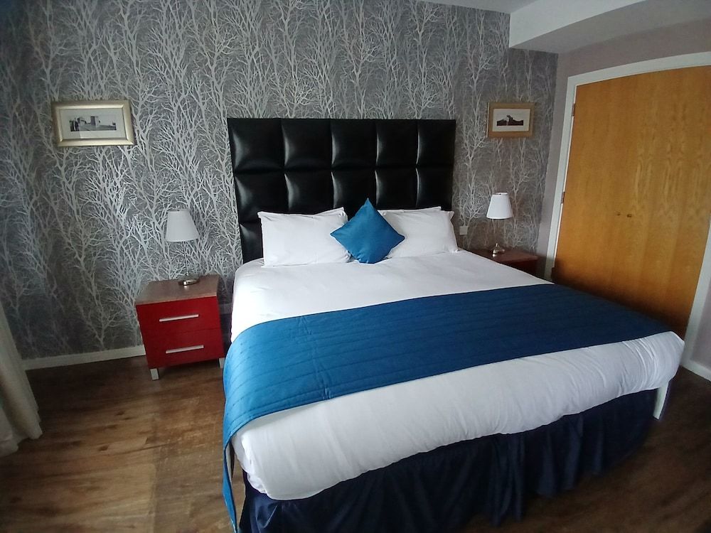 The Royal Hotel Cardiff Standard Double Room 35