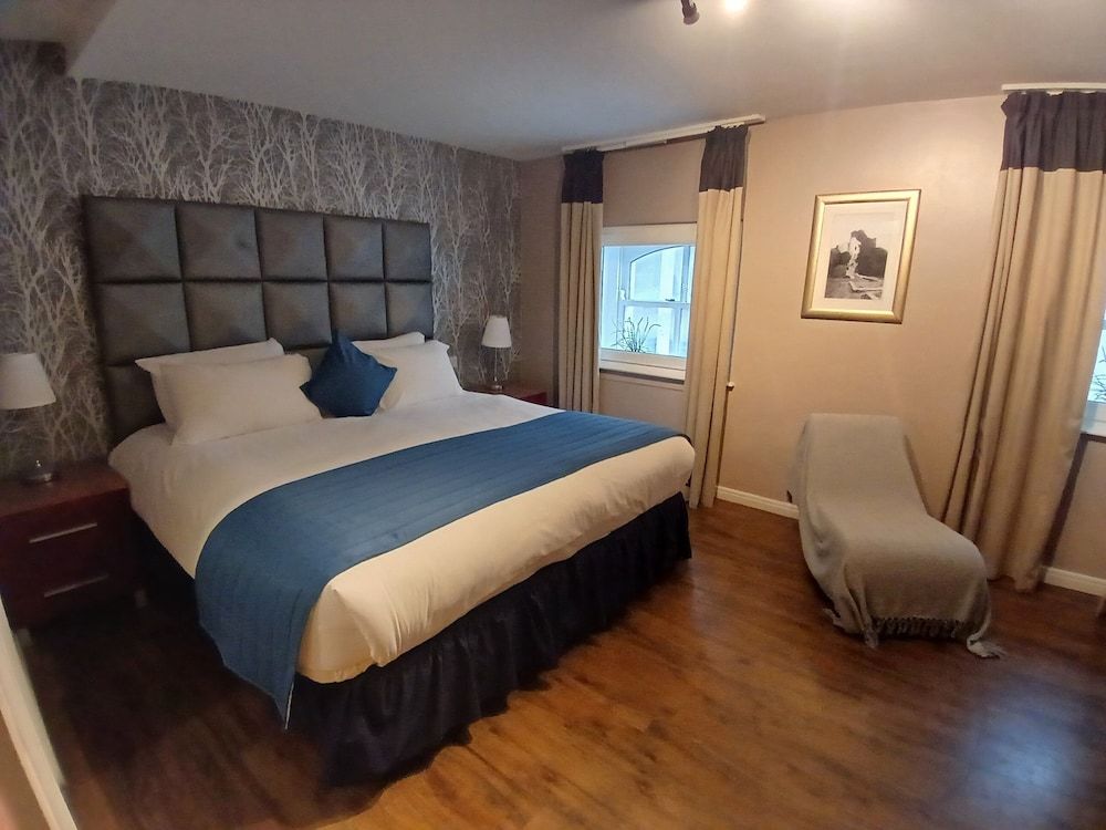 The Royal Hotel Cardiff Standard Double Room 36