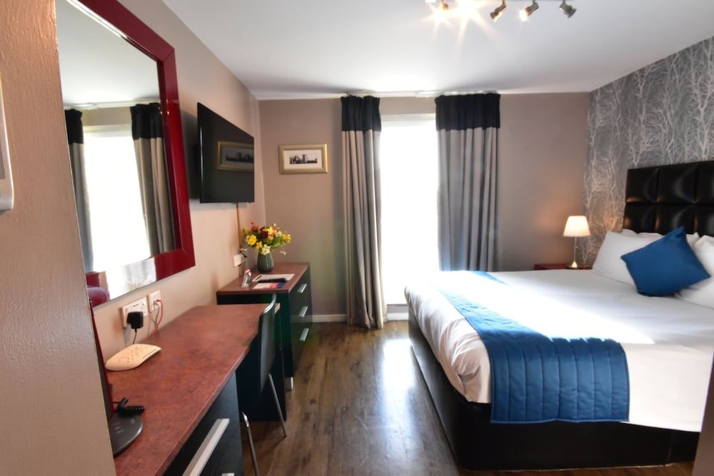 The Royal Hotel Cardiff Standard Double Room 21