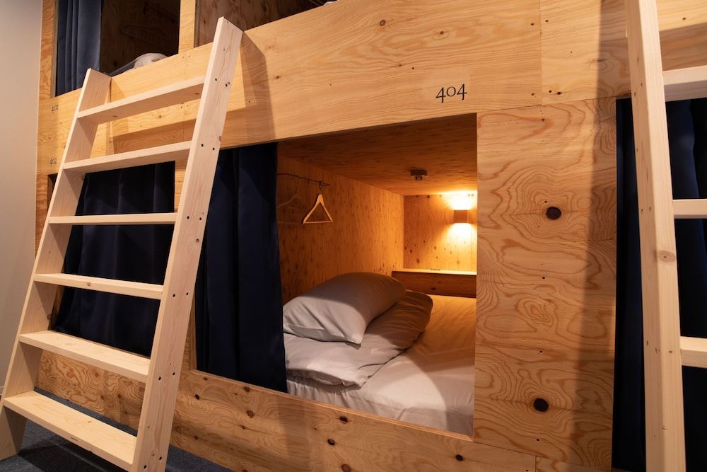 Shared Dormitory, Mixed Dorm