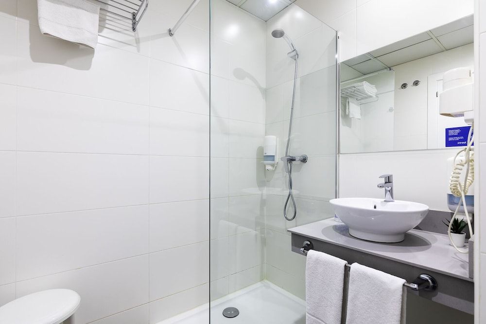 Sweet Hotel Renasa Standard Double or Twin Room 8