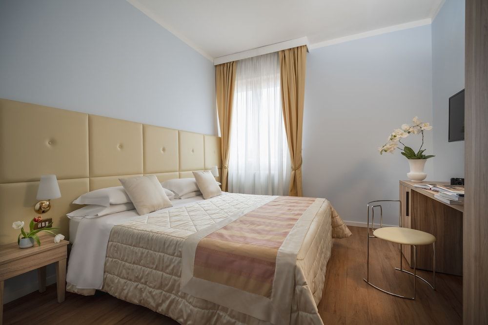 undefined Boutique Hotel Re Enzo 4