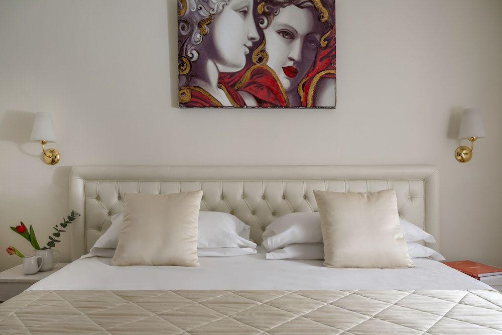 undefined Boutique Hotel Re Enzo 9