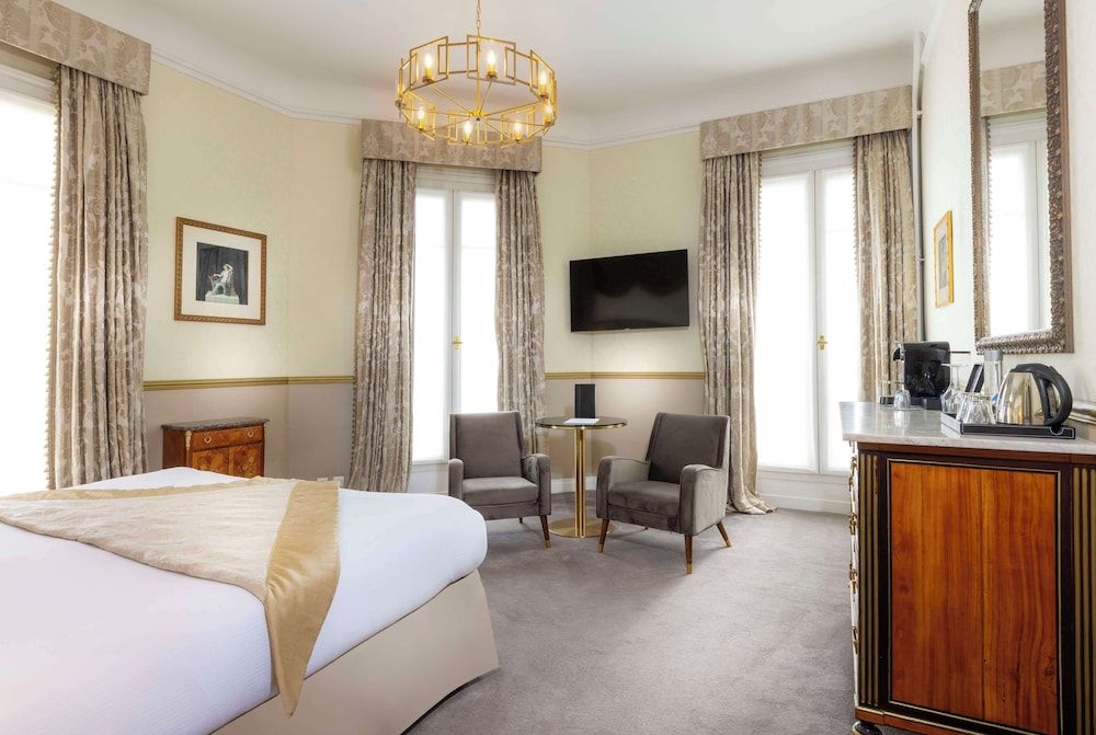 undefined Hôtel Claridge 6