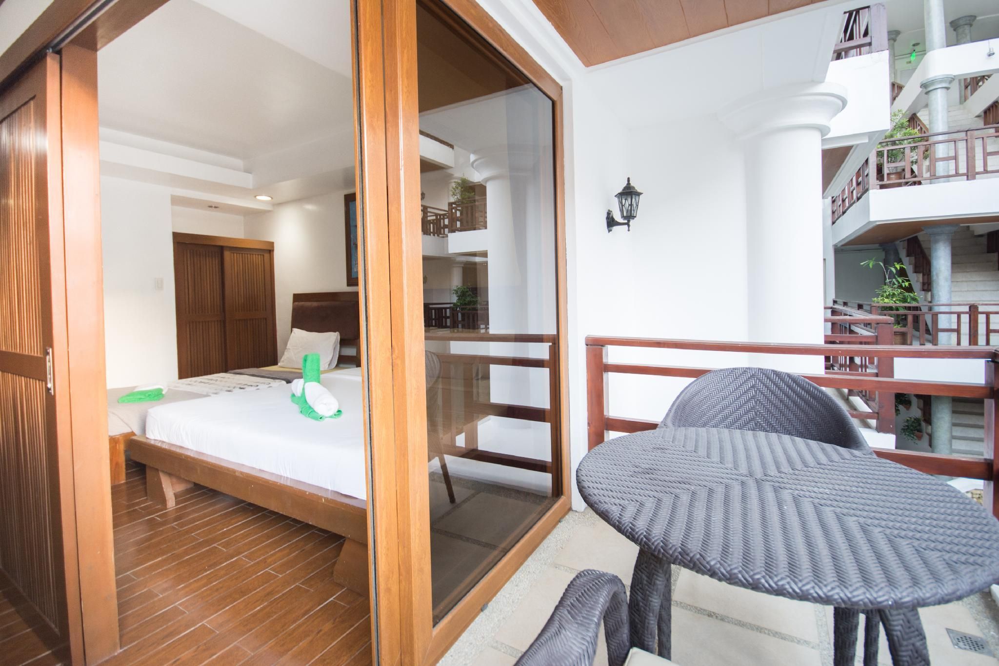 undefined Giulius Boracay Italian Resort 5