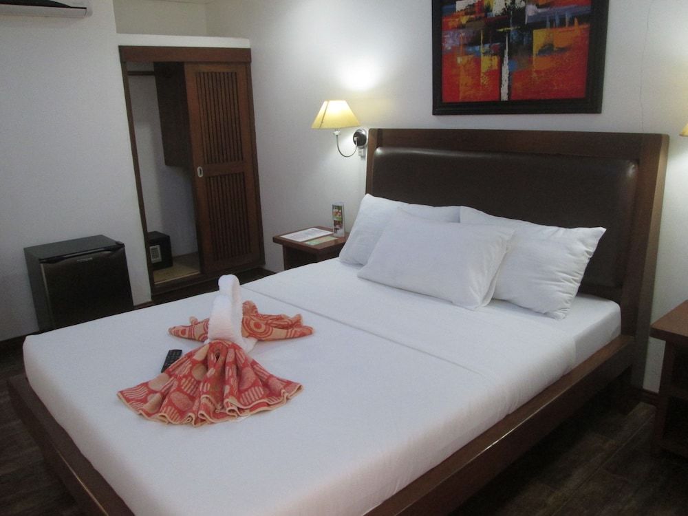 undefined Giulius Boracay Italian Resort 8