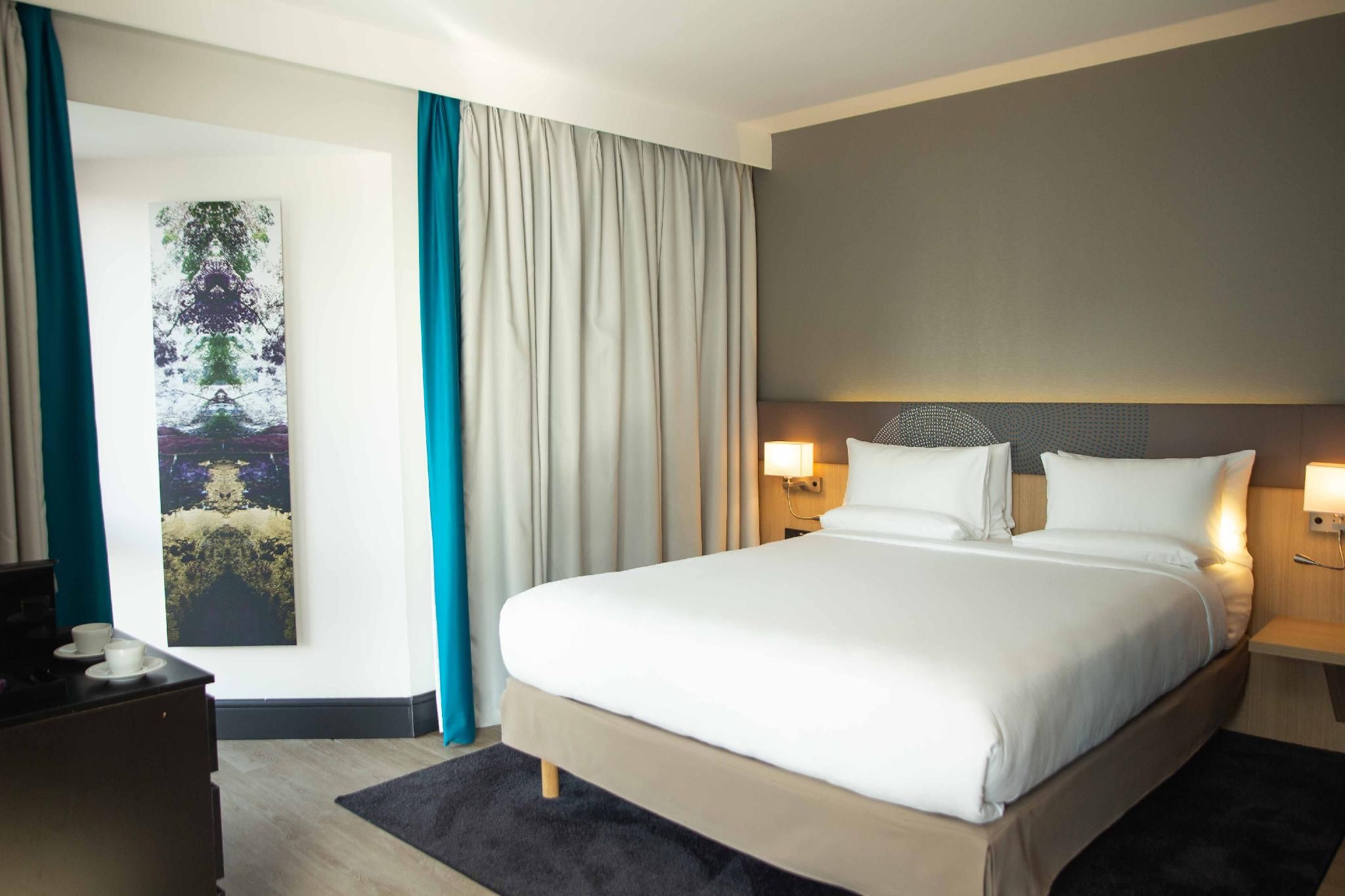Executive room with Queen size bed &convertible sofa