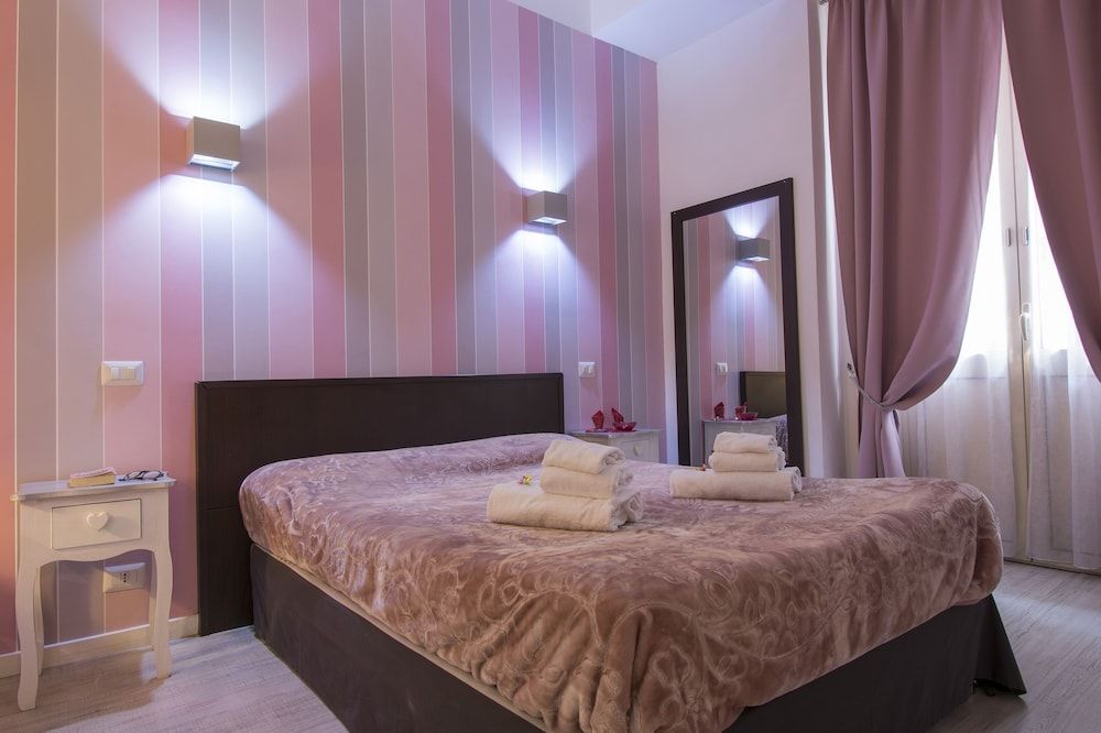 Chroma Tessera Double Room 7