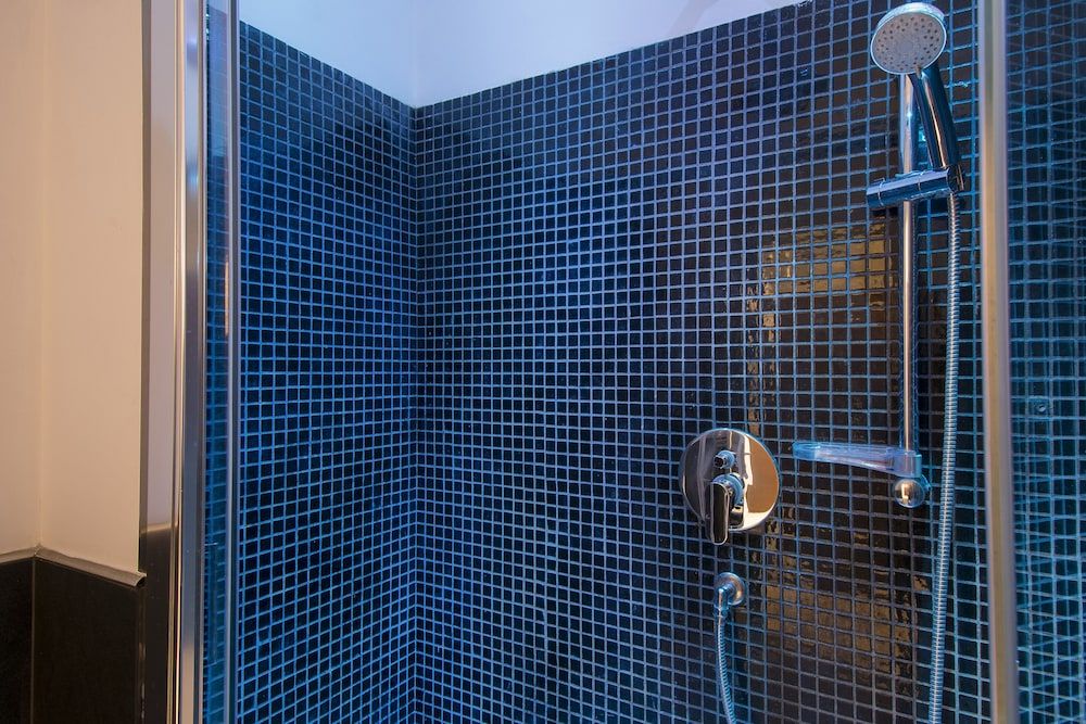 Chroma Tessera Double Room 28