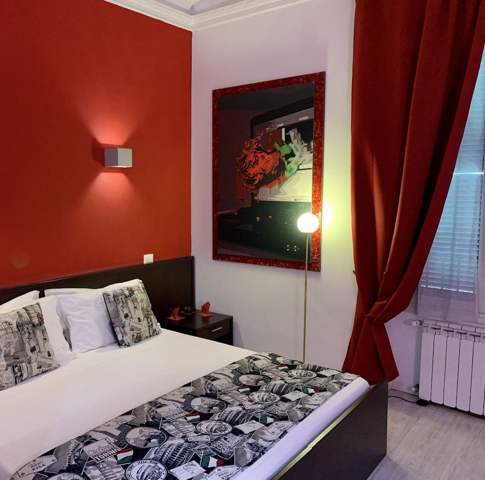 Chroma Tessera Double Room 12