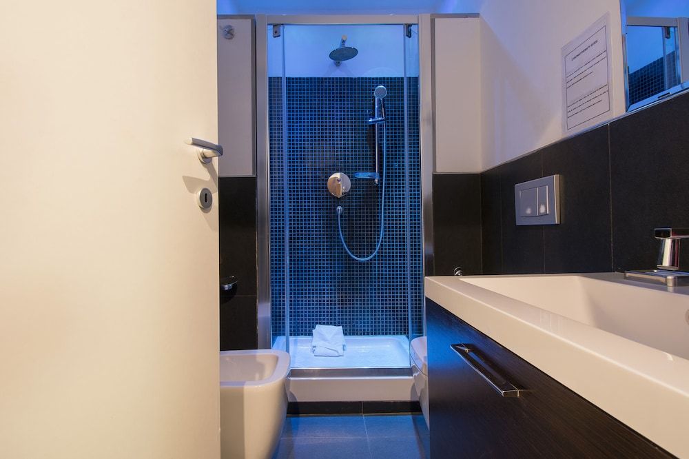 Chroma Tessera Double Room 26