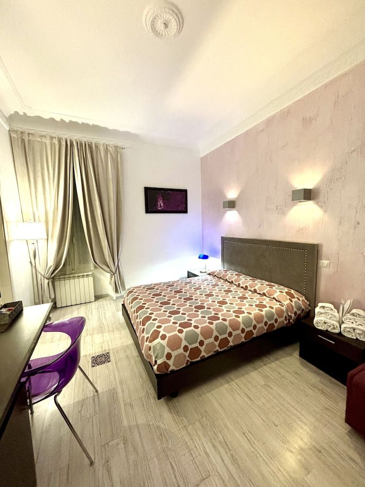 Chroma Tessera Double Room 17