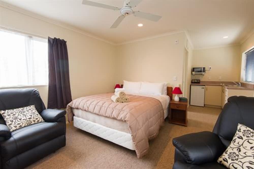 Hamilton Settlers Motor Lodge Studio (Upper Floor) 10