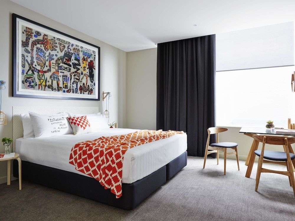 The Larwill Studio Melbourne - Art Series Room, 1 King Bed (Larwill) 4