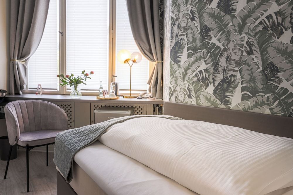 undefined Hotel Augusta 8