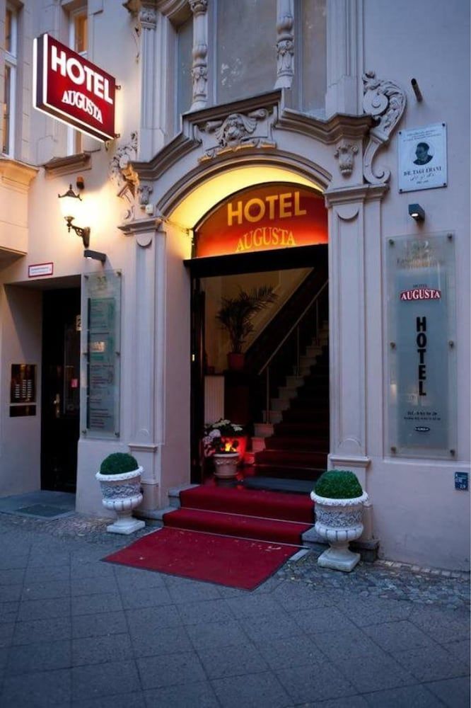 undefined Hotel Augusta 3