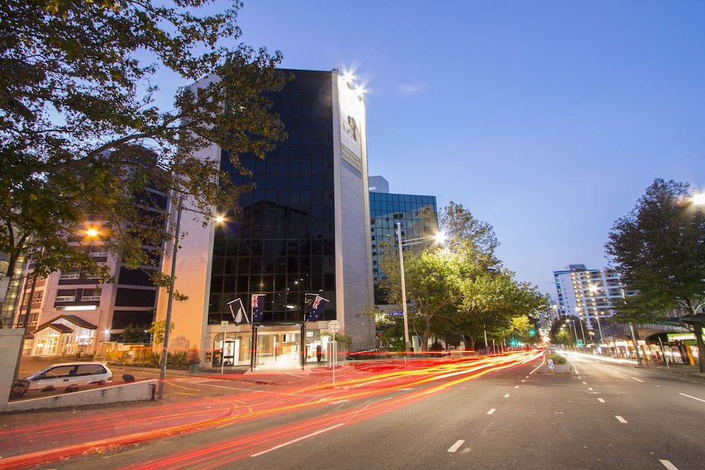 undefined VR Queen Street - Hotel & Suites 7