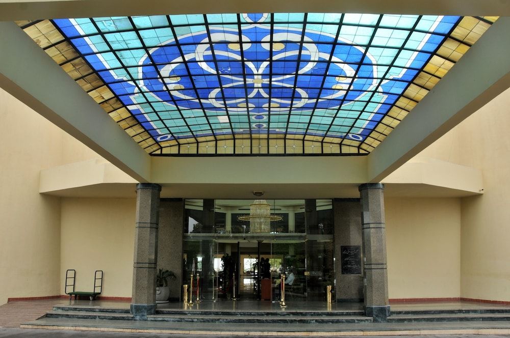 undefined Grand Oasis Resort 6
