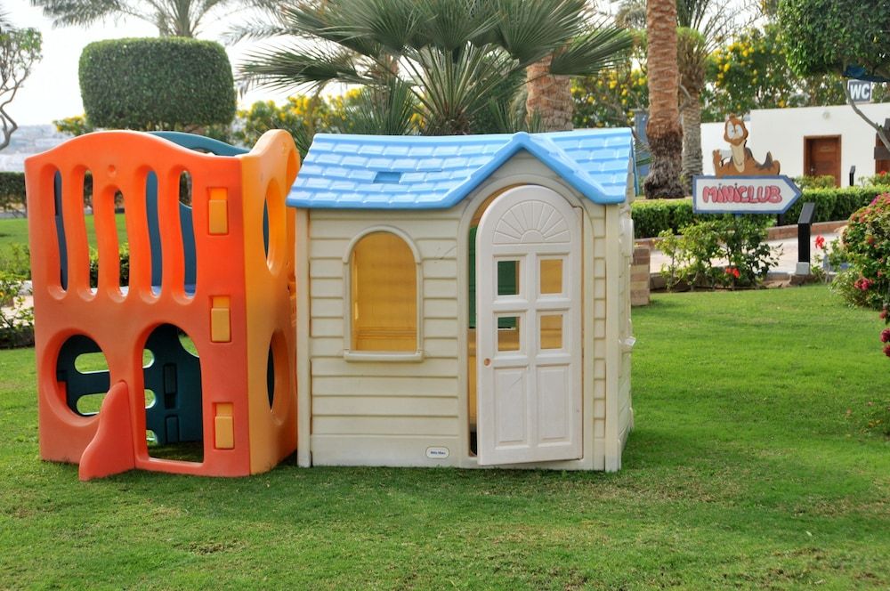 undefined Grand Oasis Resort 10