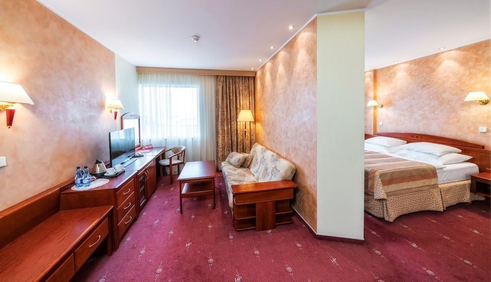 Hotel HP Park Plaza Wroclaw Studio 6