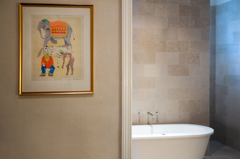 Hotel Frangos Carousel 5