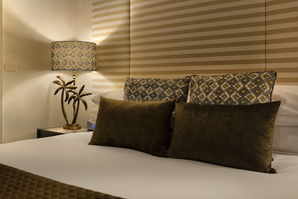 Hotel Frangos Carousel 2