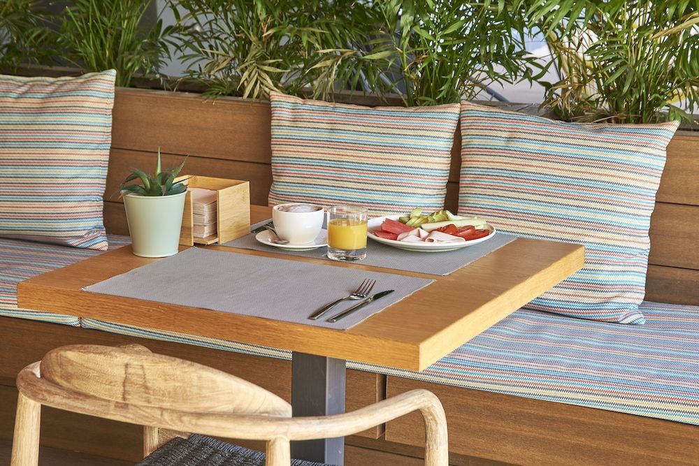 undefined The Moods Oasis 4