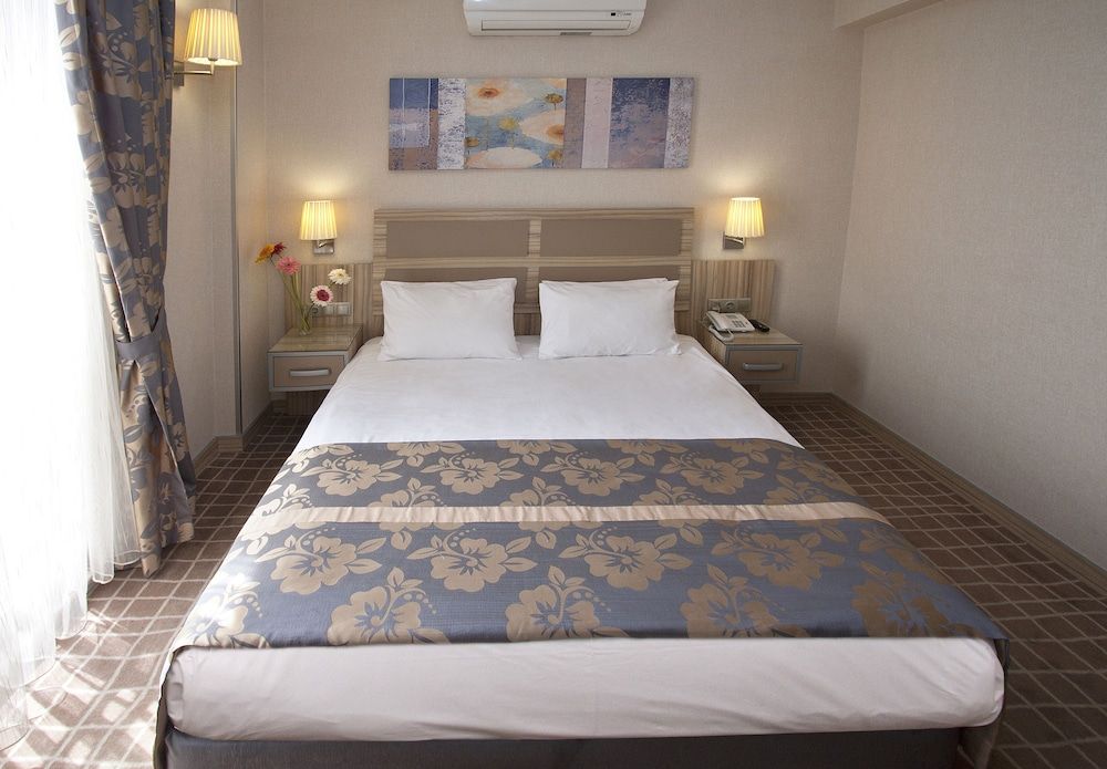Hotel Nanda Double Room 2