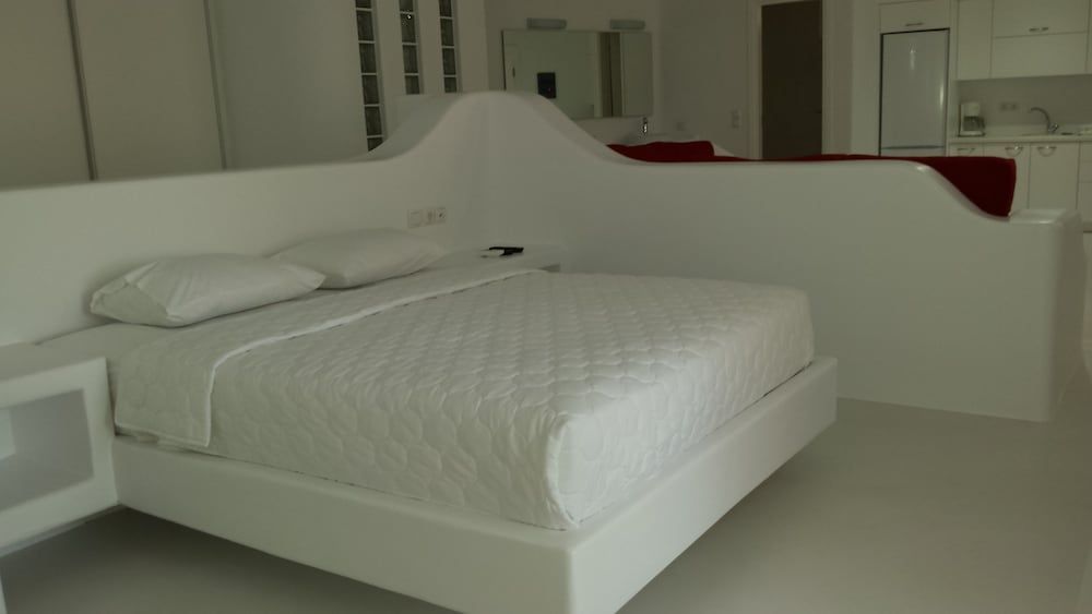 AC Village Christoulis Comfort Suite