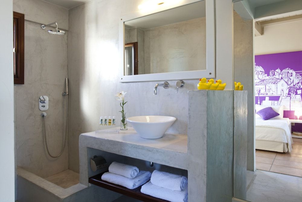 Angelina Aegina Boutique Escape Deluxe Room, Sea View 7