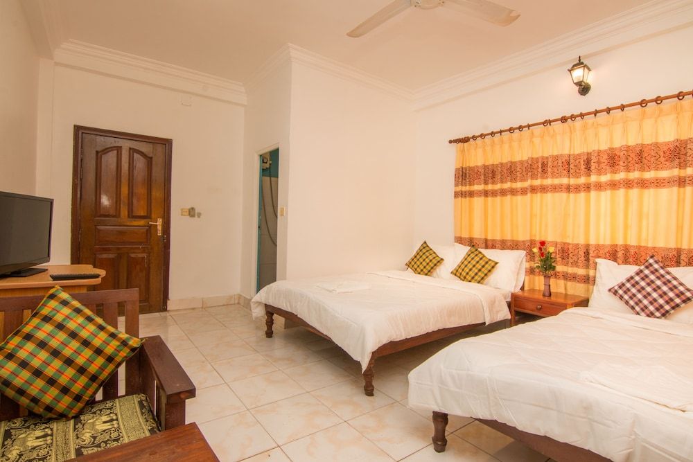 Standard Twin Room (with FAN)