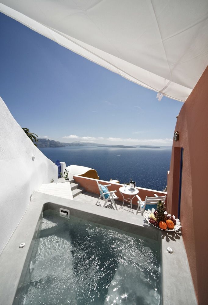 undefined Chroma Suites 7