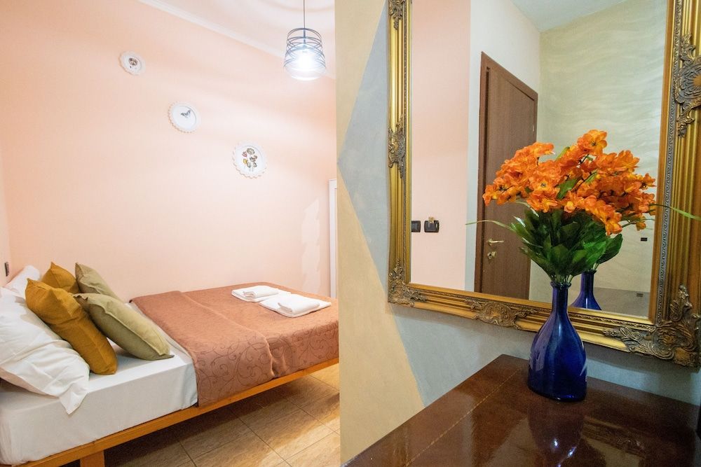 B&B Colorful Suite Yard Comfort Double or Twin Room 28