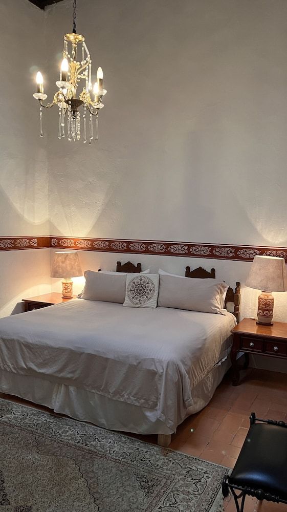 Design Room, 4 Bedrooms, Courtyard View