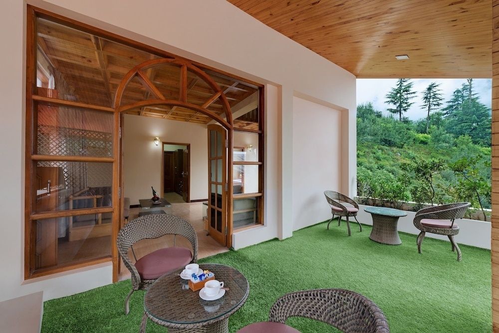 undefined Bravia Hotel Manali Inn 5