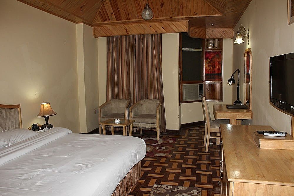 Bravia Hotel Manali Inn Classic Room 7