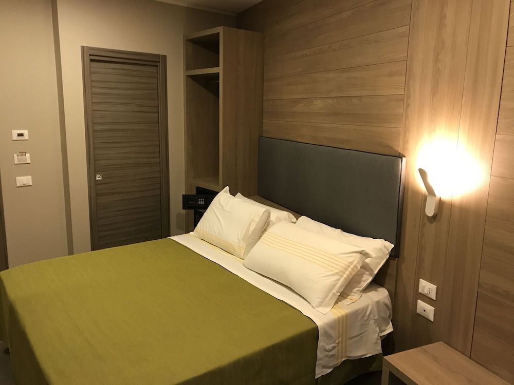 Hotel Smeraldo Basic Room, 1 Twin Bed 6