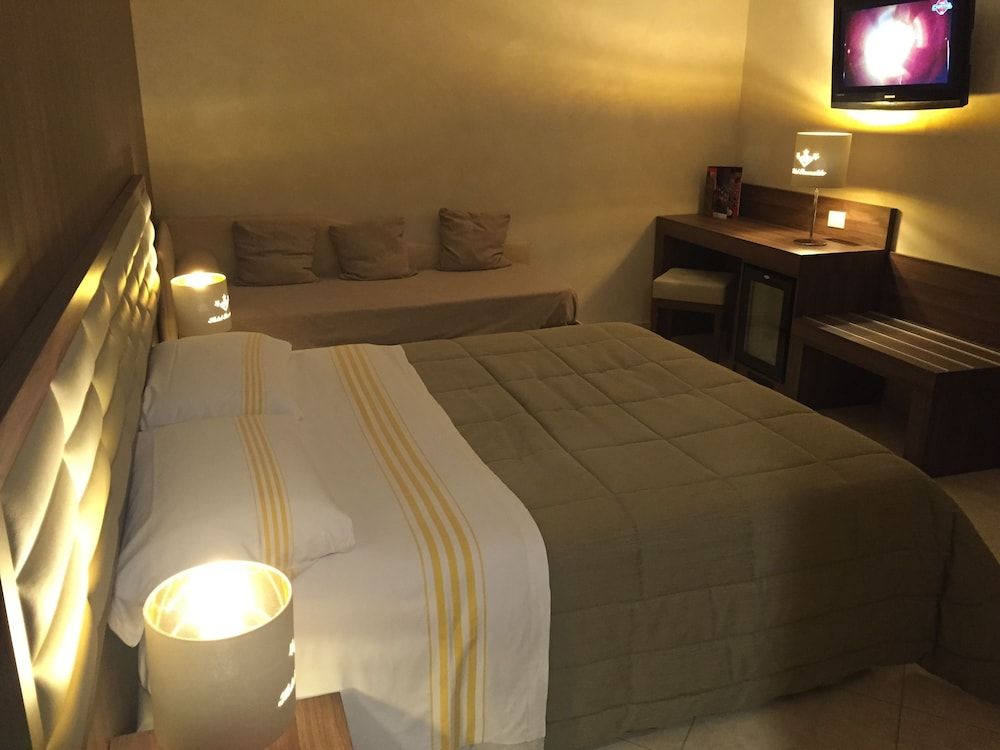 Hotel Smeraldo Superior Suite 2