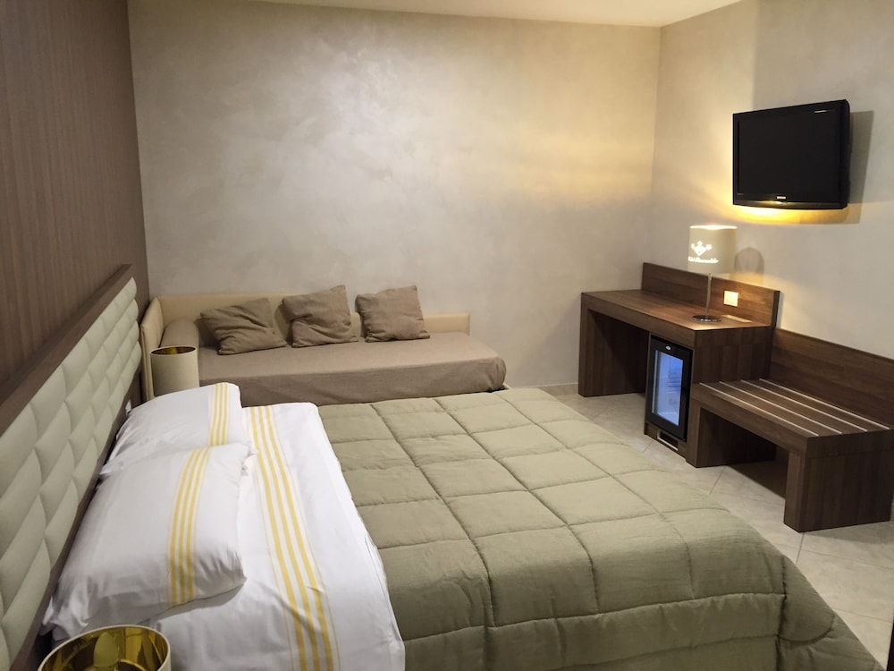 Hotel Smeraldo Superior Suite 9