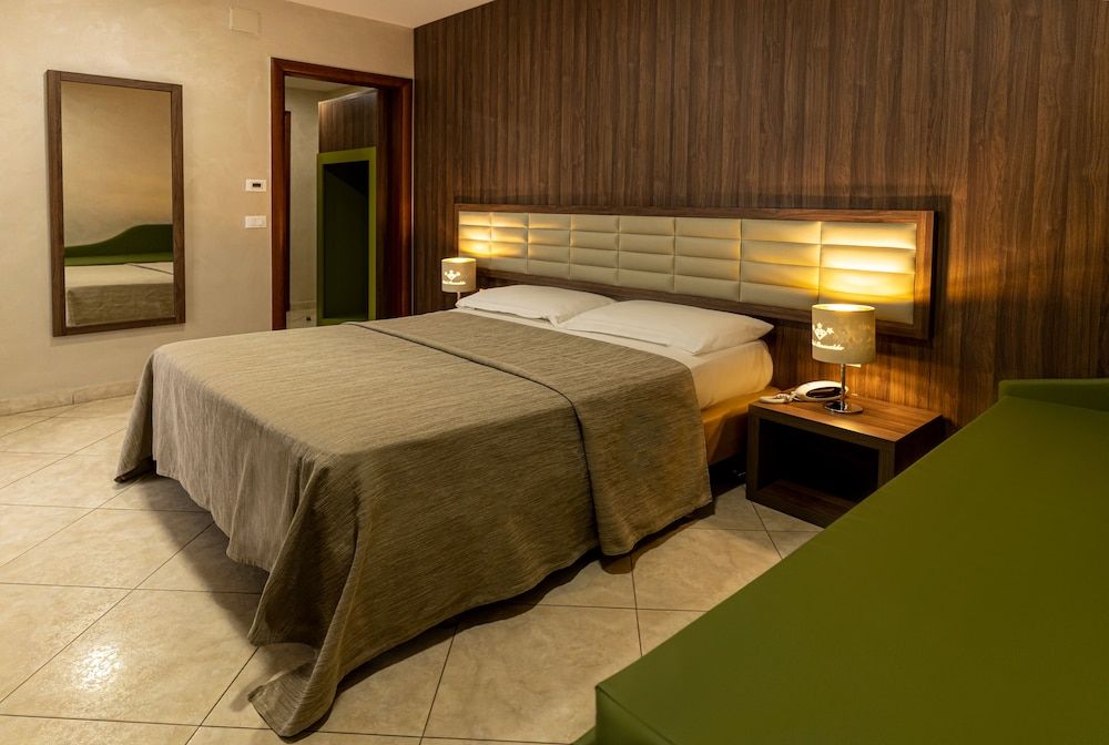 Hotel Smeraldo Superior Suite 8