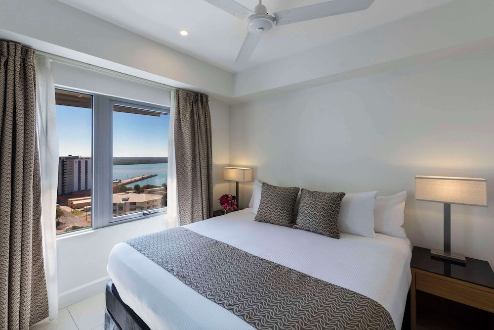 Oaks Darwin Elan Hotel Two Bedroom Apartment