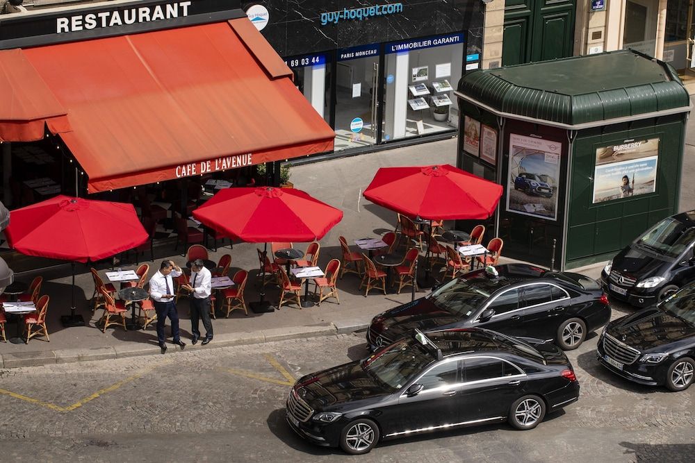 undefined Hotel Plaza Elysées 6