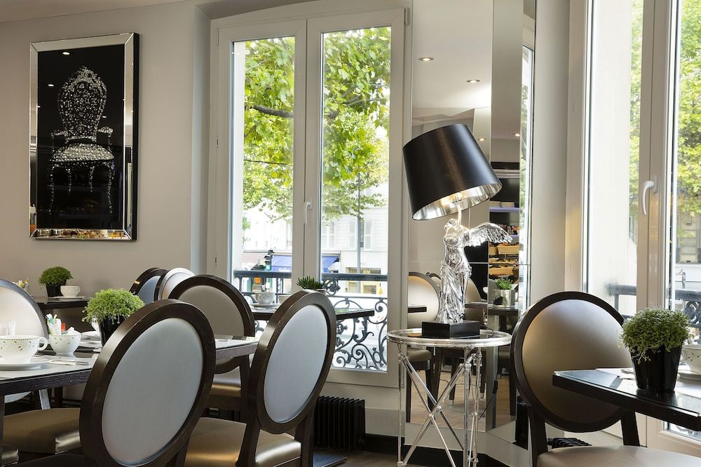 undefined Hotel Plaza Elysées 7