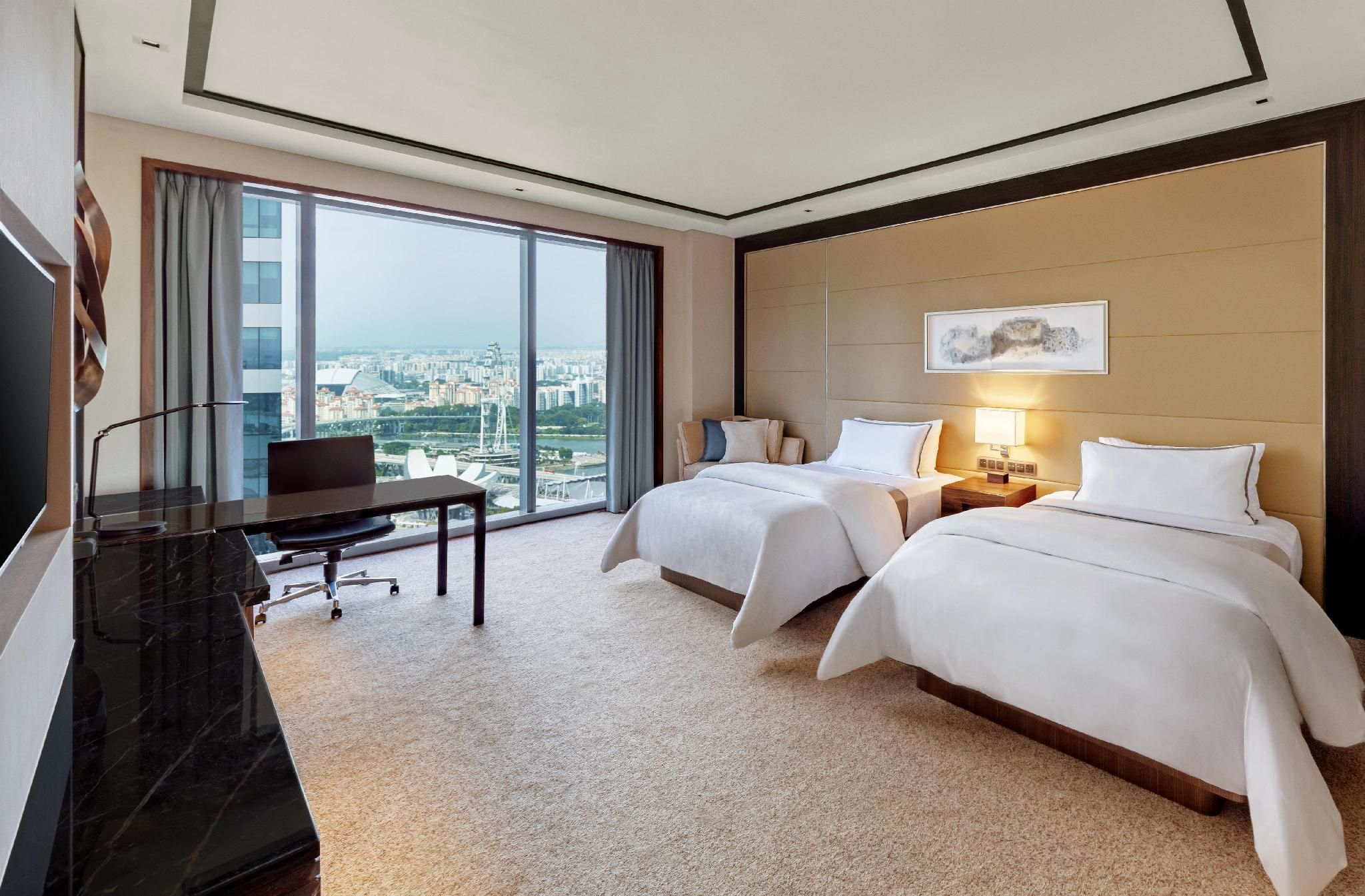 Club lounge access, Guest room, 2 Double, High floor
