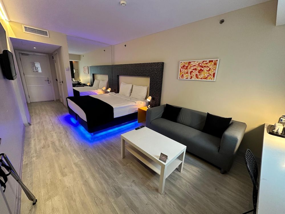 Tempo Hotel Çaglayan Istanbul Standard Double Room 7