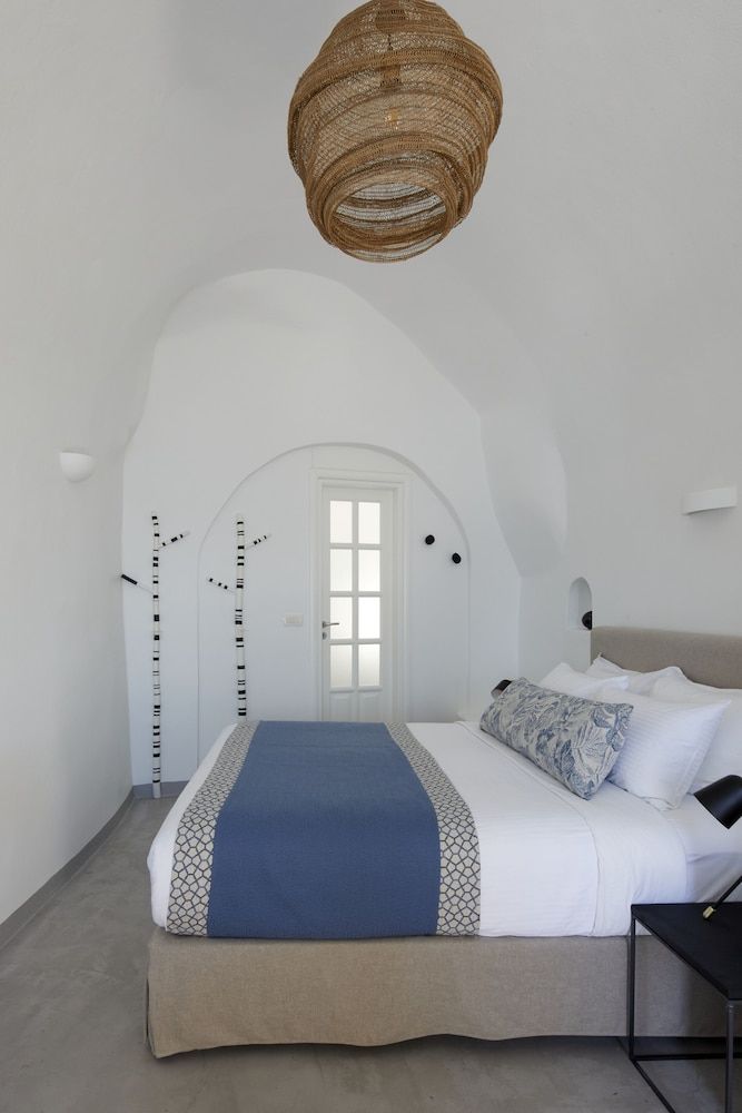 Filotera Suites Executive Suite, Jetted Tub, Sea View (Outdoor Heated Jetted Tub) 3