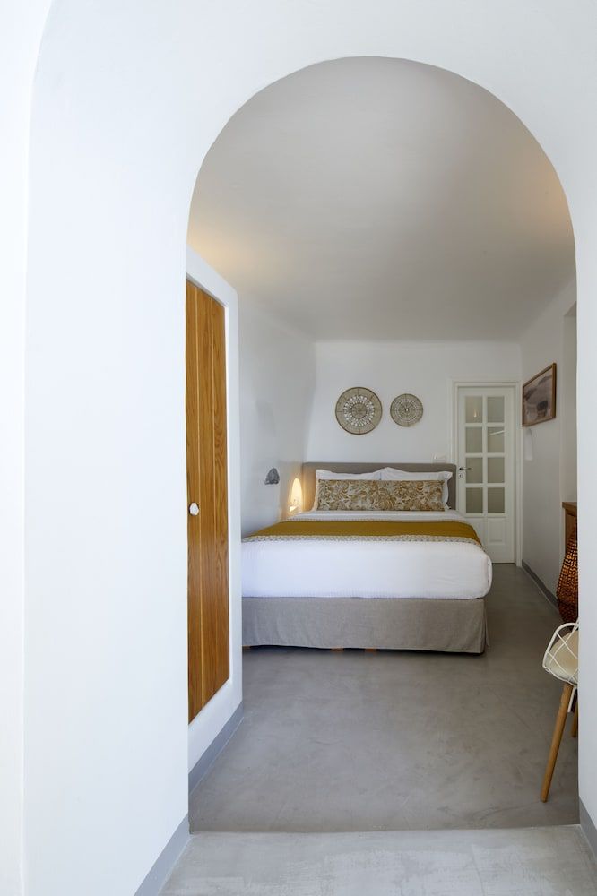 Filotera Suites Executive Suite, Jetted Tub, Sea View (Outdoor Heated Jetted Tub) 6